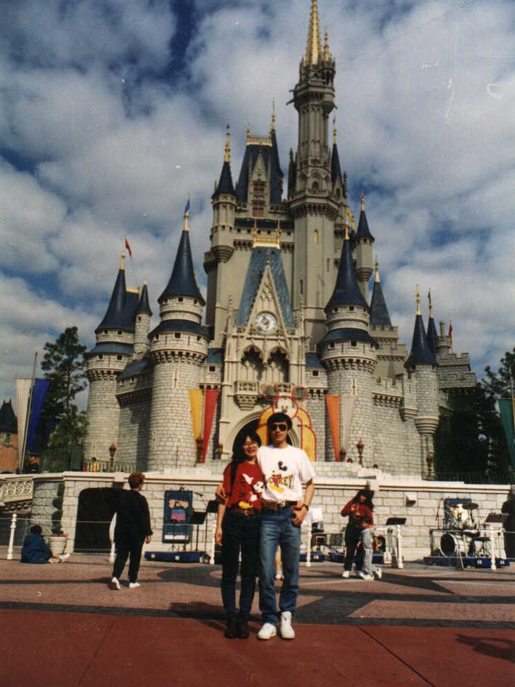 disney cover.JPG (107745 bytes)