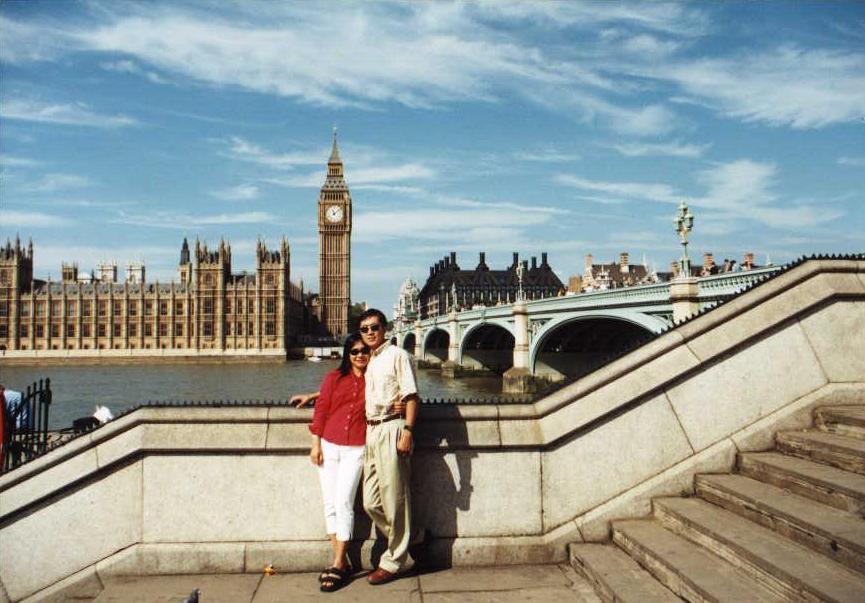 london jj 1.jpg (83332 bytes)