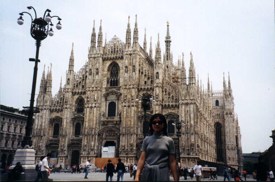 milano duomo m.JPG (82534 bytes)