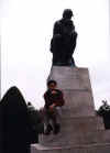 rodin thinker b thinkers.JPG (37990 bytes)